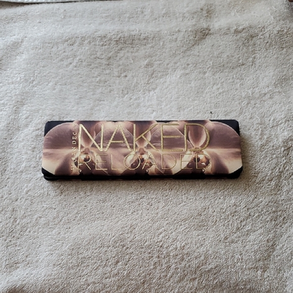 Urban Decay Naked Reloaded Palette NWOT - Picture 1 of 9